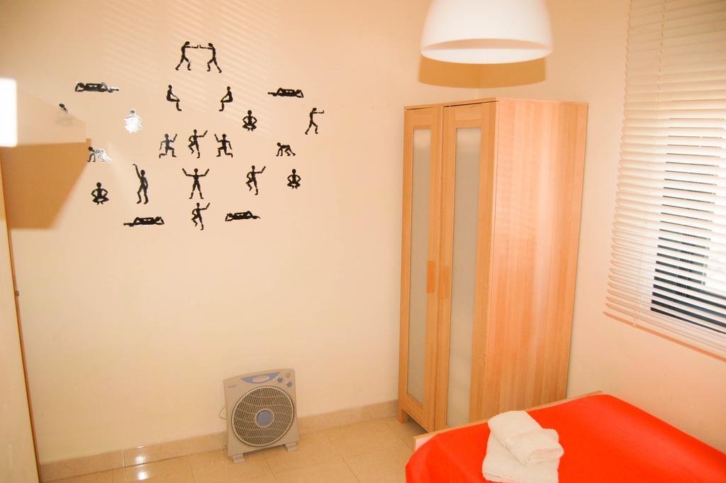 Apartamento Cala Bajo Нерха Екстериор снимка